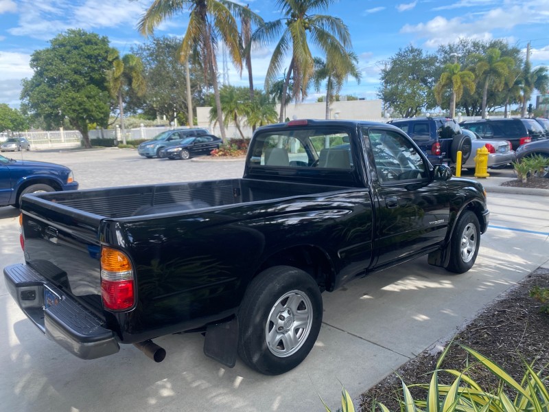 2002 Toyota Tacoma 1 OWNER AUTO AC 4 CYL in , 