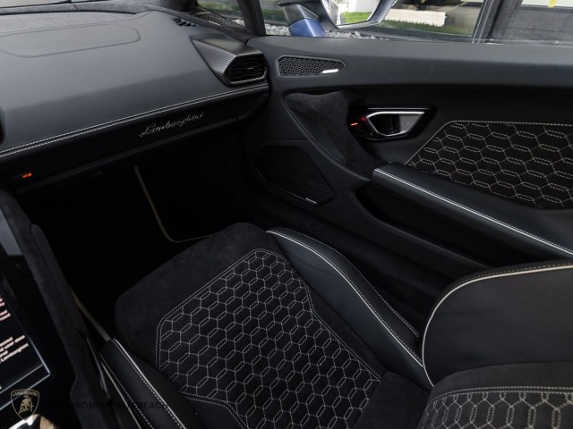 Lamborghini Huracan Tecnica