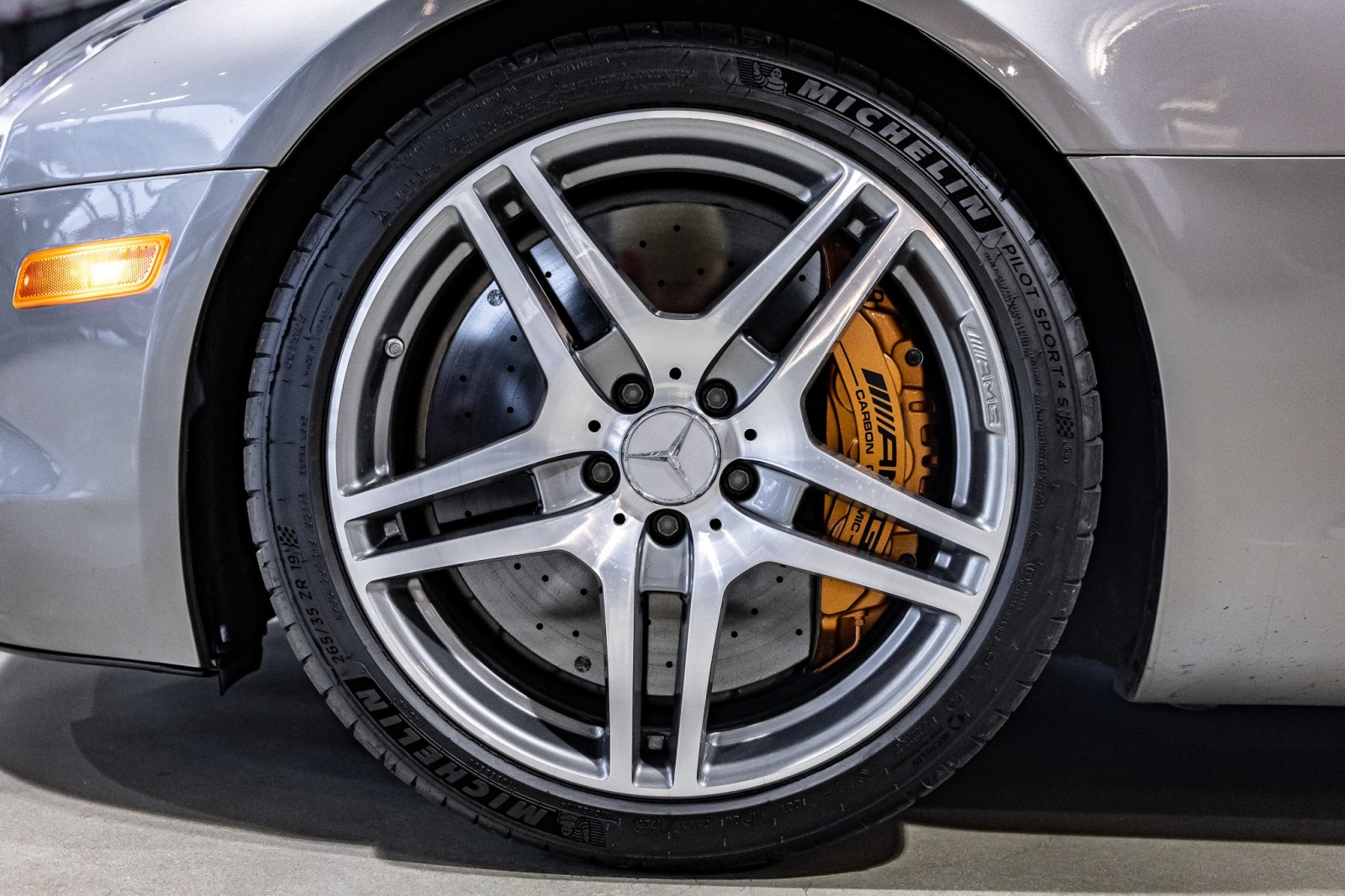 Used Car 2012 Mercedes-benz Sls Amg  Sls Amg For Sale Under $150,000 In Boerne, Texas