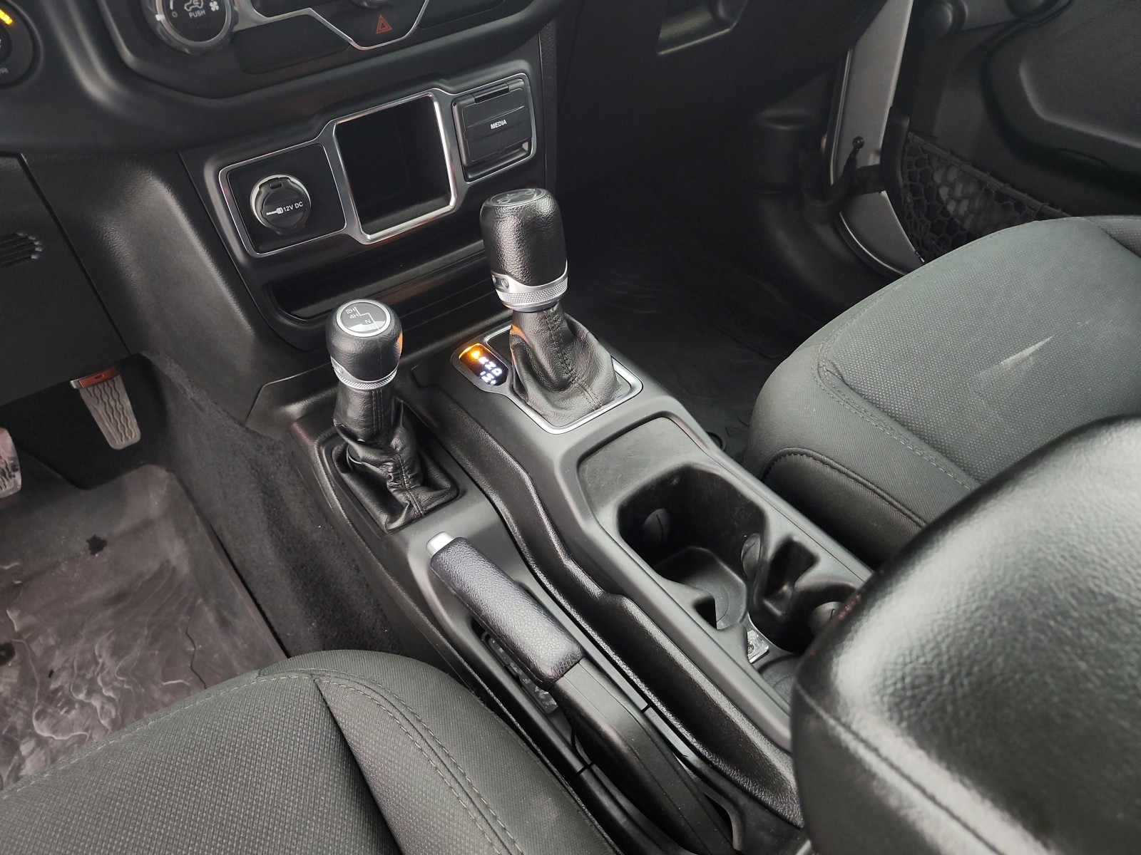 Used 2018 Billet Silver Metallic Clearcoat Jeep Sport 4x4 image 16