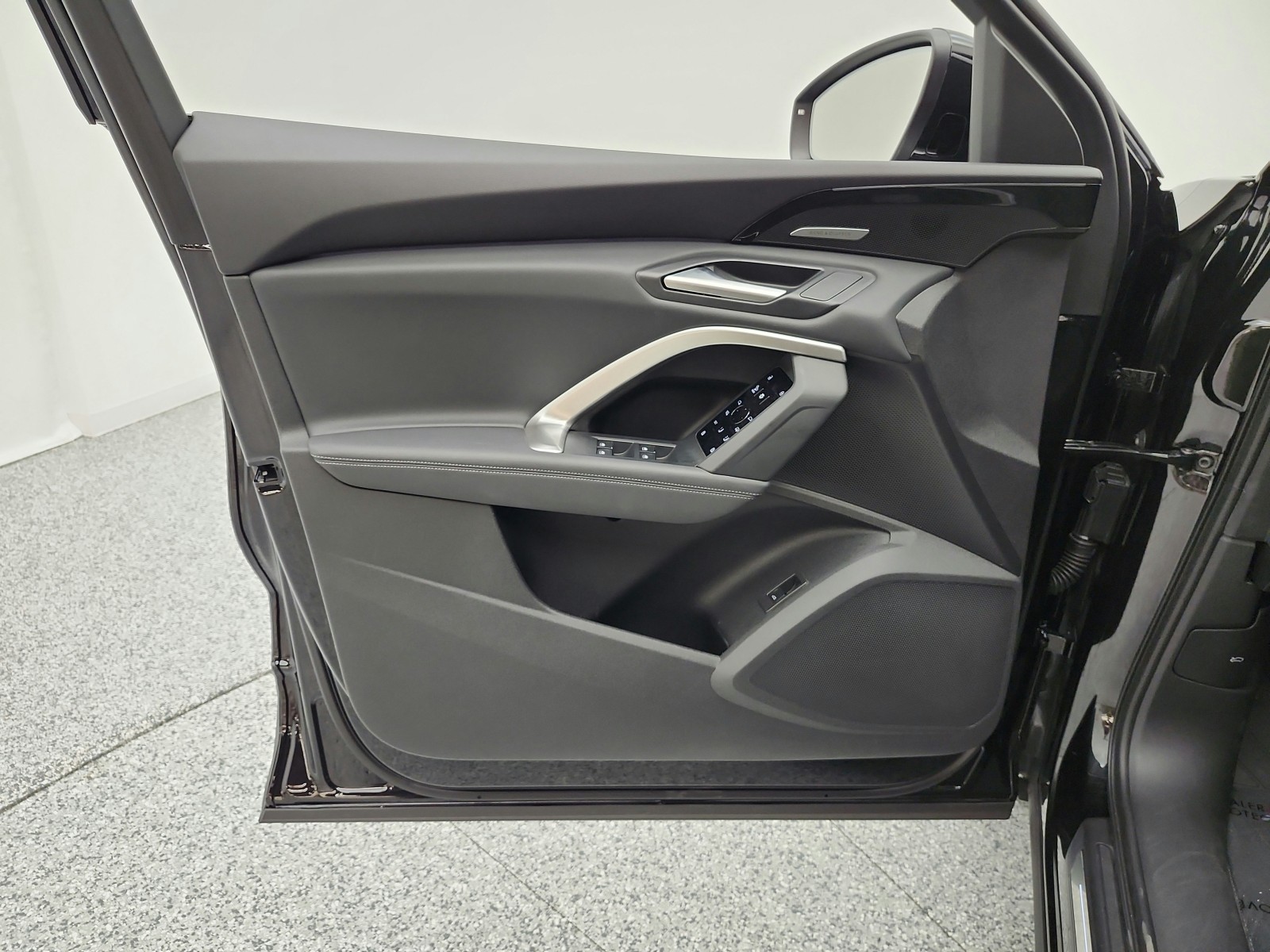 Used 2025 Mythos Black Metallic Audi Premium Plus image 12