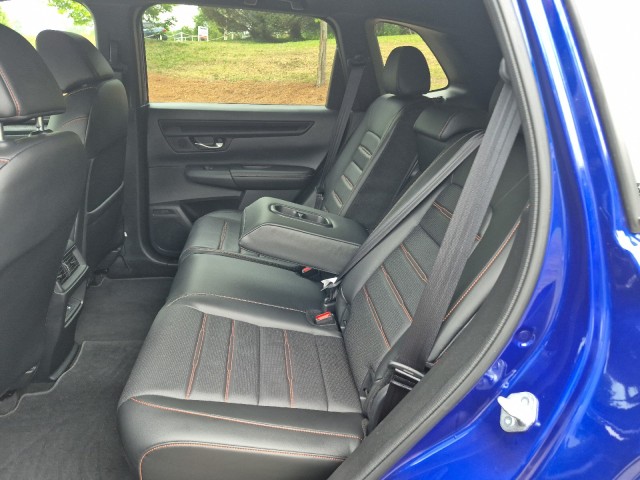 HondaCR-V Hybrid40