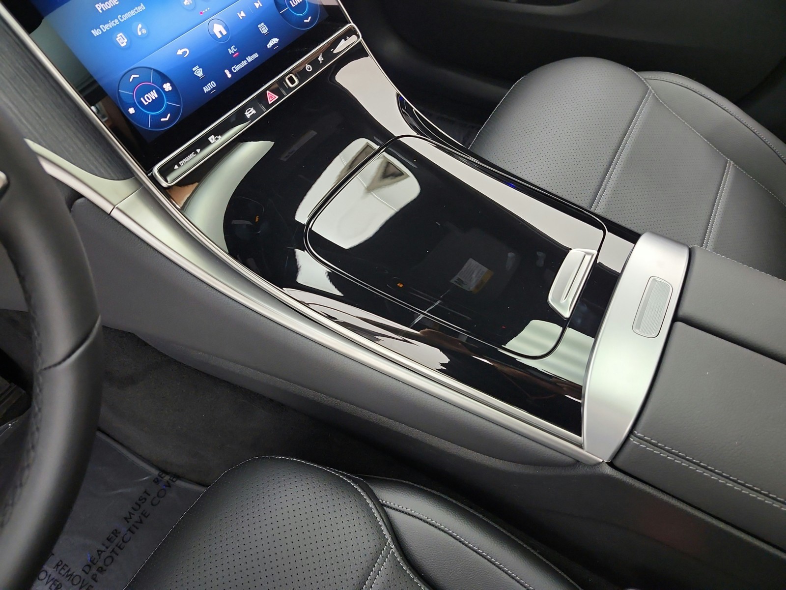 New 2027 Graphite Grey Metallic Mercedes-Benz GLC 300 SUV image 9
