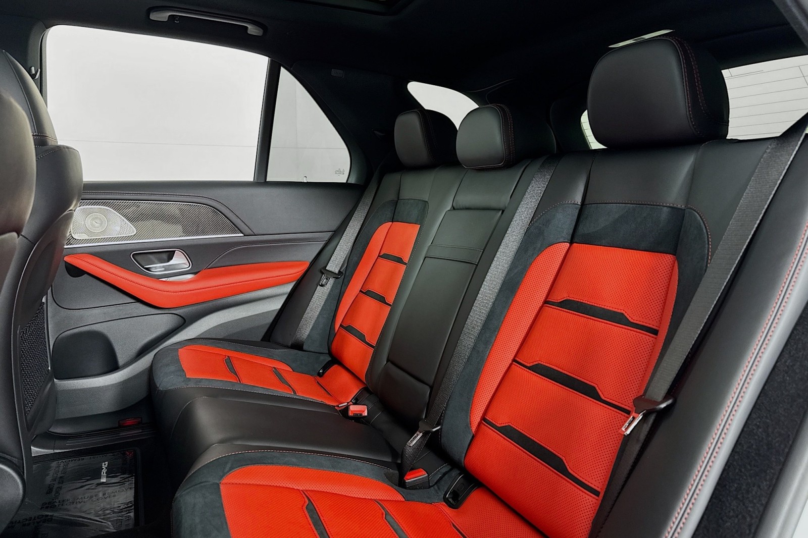 New 2026 Polar White Mercedes-Benz AMG® GLE 53 4MATIC+ SUV image 7