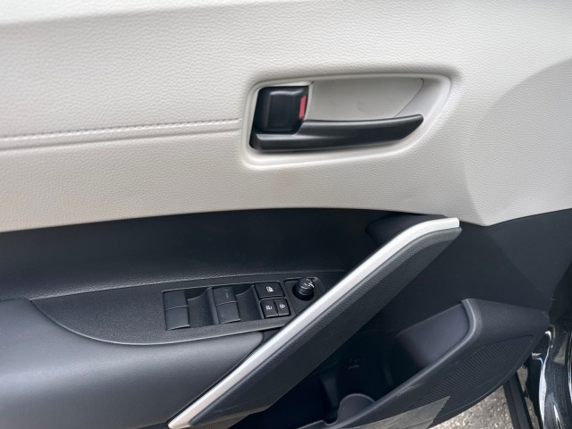 ToyotaCorolla Cross13