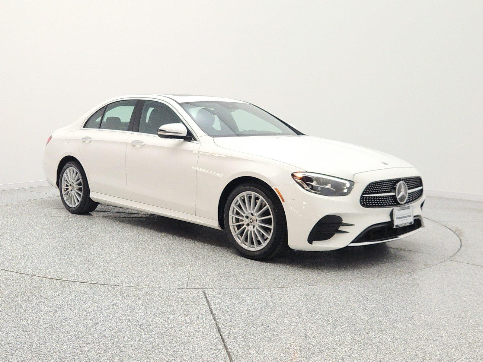 Used 2022 Polar White Mercedes-Benz E 350 RWD Sedan image 3