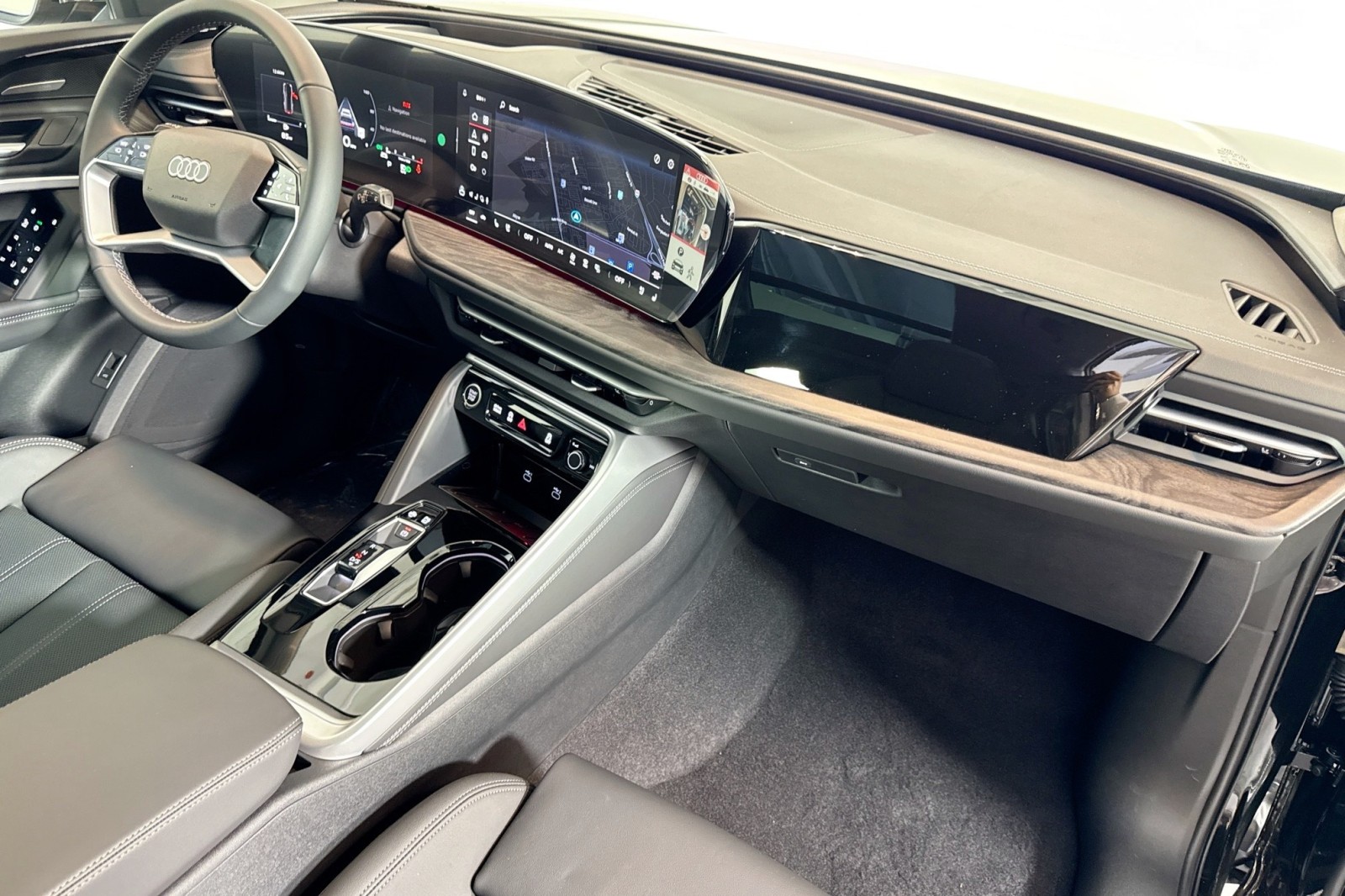 New 2025 Mythos Black Metallic Audi Premium Plus 2.0 TFSI quattro image 26