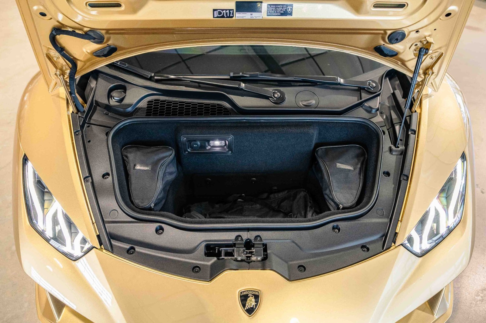 Used Car 2020 Lamborghini Huracan Evo  For Sale Under $280,000 In Boerne, Texas