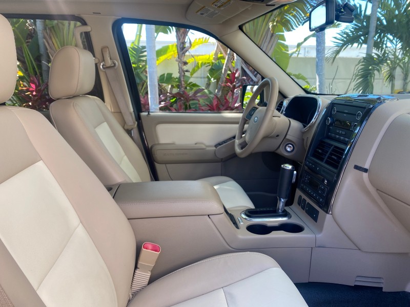 2008 Ford Explorer Sport Trac Limited LOW MILES 49,936 in , 