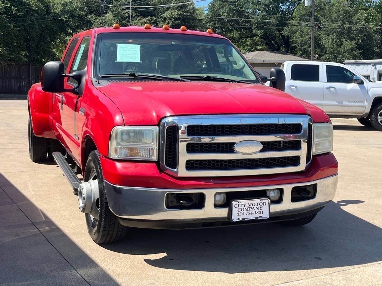 2005 Ford F-350 Super Duty XLT Crew Cab SB DRW