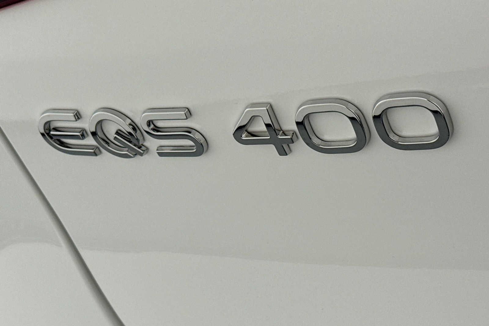 New 2026 Polar White Mercedes-Benz EQS 400 4MATIC® SUV image 9