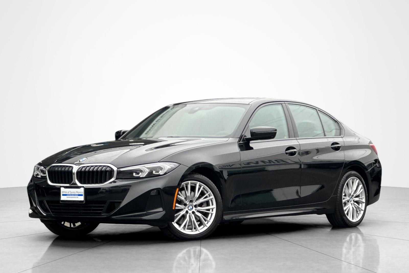 2023 BMW 3 Series 2023 BMW 3 Series 330i Sedan