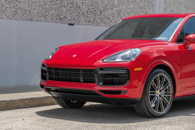 2022 Porsche Cayenne Turbo 7