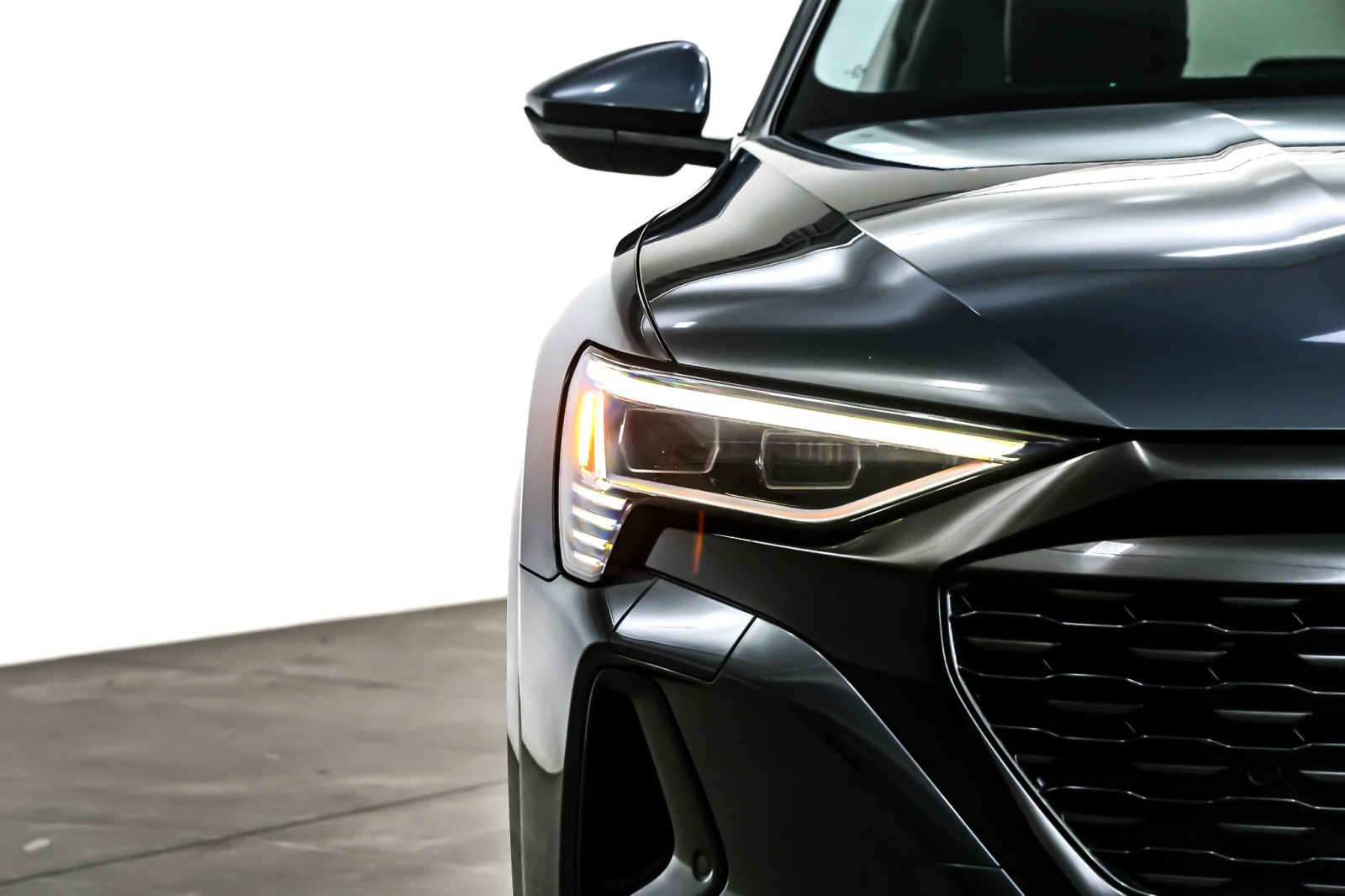 Used 2024 Manhattan Gray Metallic Audi Premium quattro image 14