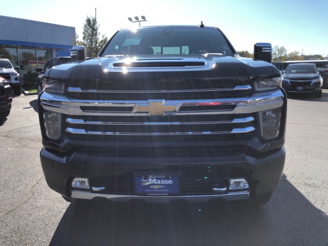 2020 Chevrolet Silverado 2500HD High Country 3