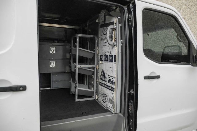 2021 Nissan NV Cargo S 31