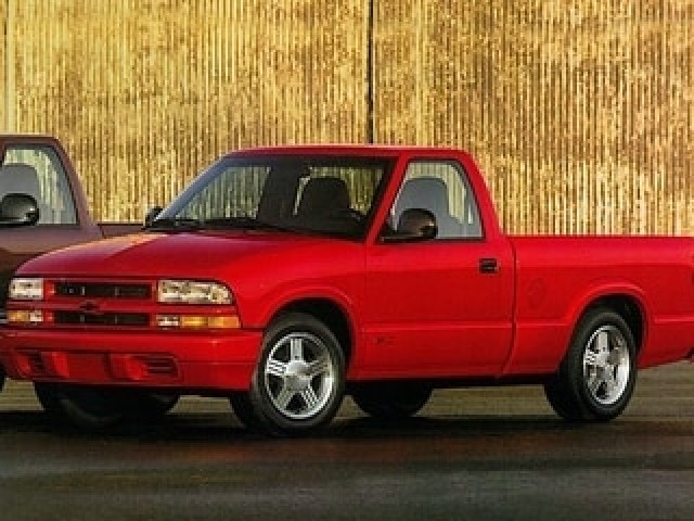 1998 Chevrolet S-10 Pickup Truck Four-Wheel Drive Automatic