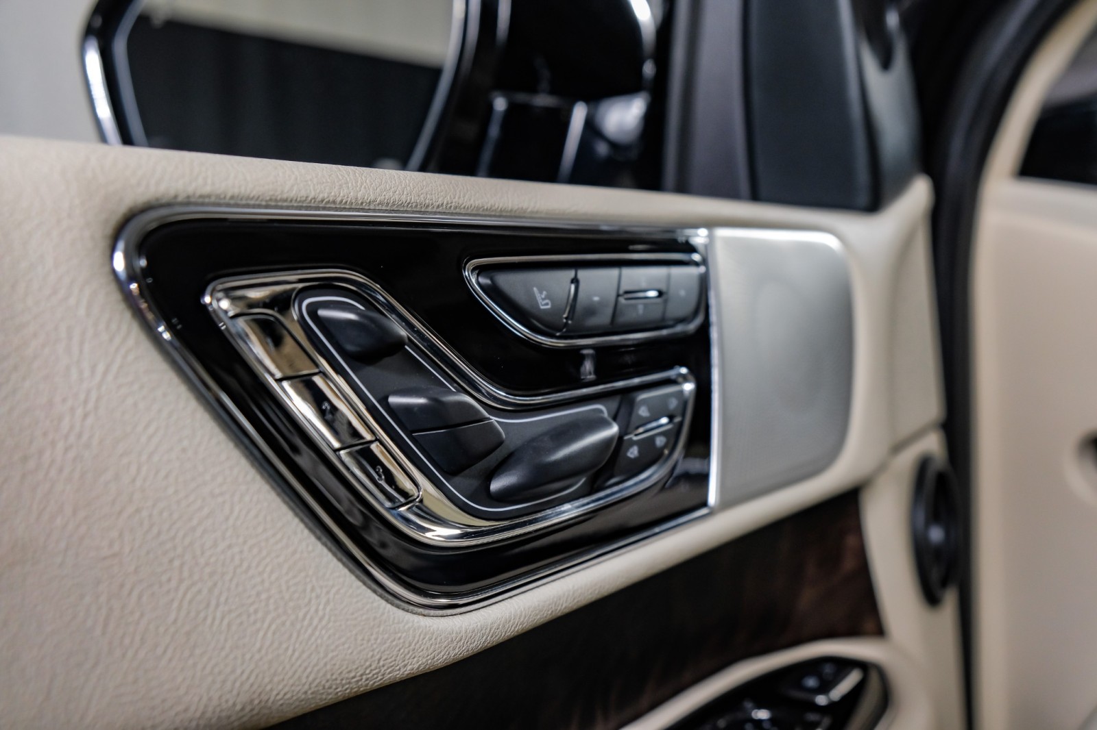 2020 Lincoln Navigator Reserve 28