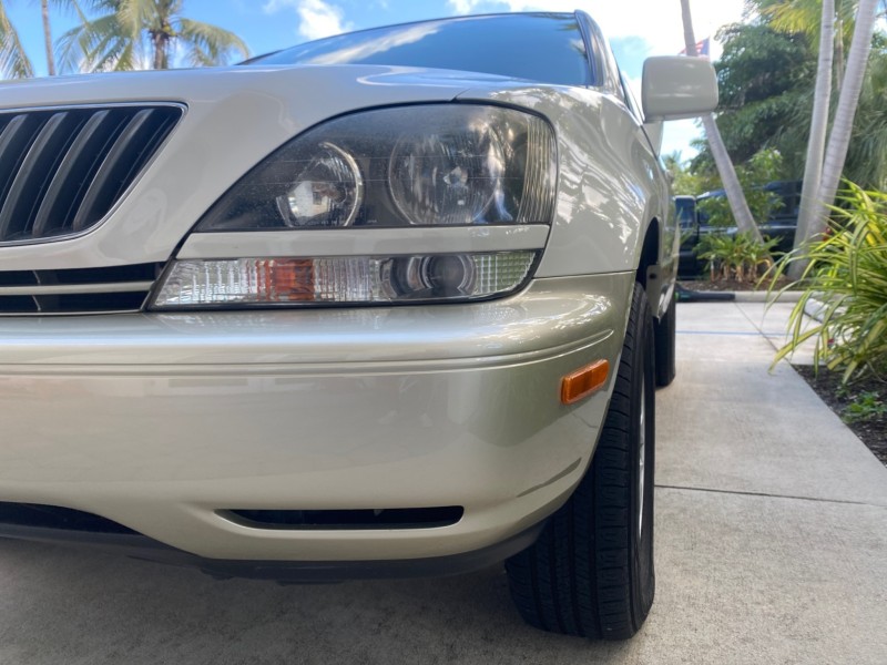 1999 Lexus RX 300 Luxury SUV LOW MILES 62,417 1 OWNER in , 