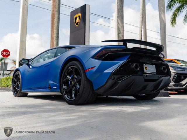 Lamborghini Huracan Tecnica