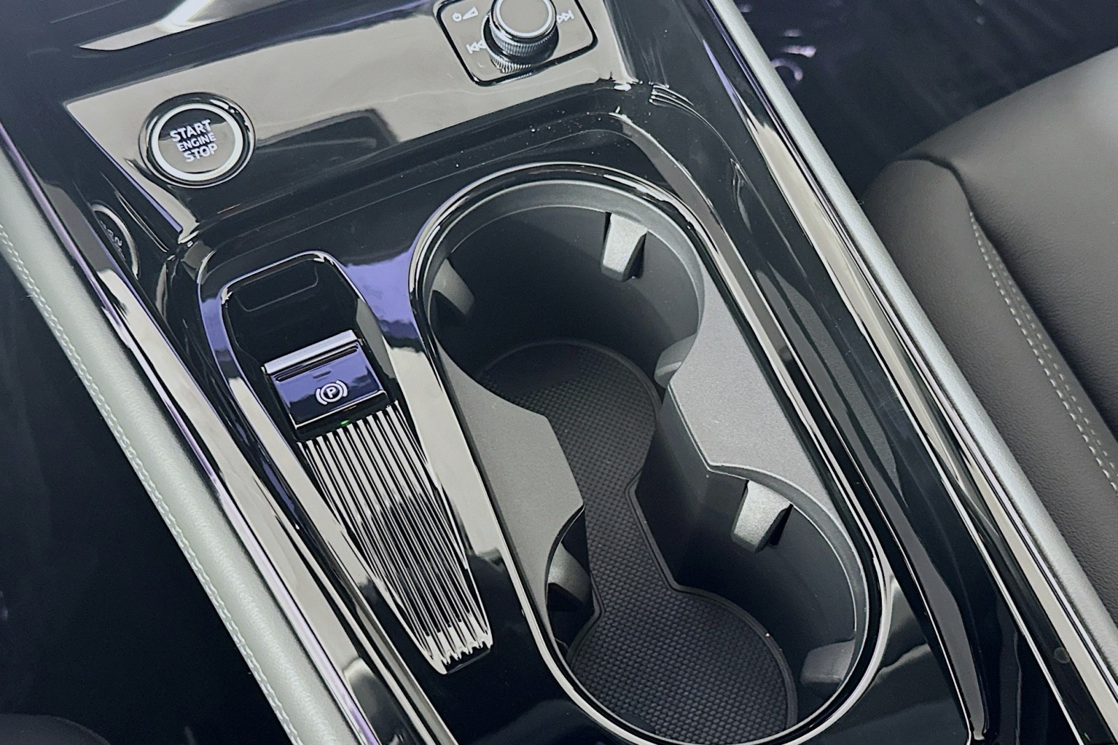 New 2026 Daytona Gray Pearl Effect Audi S line image 7