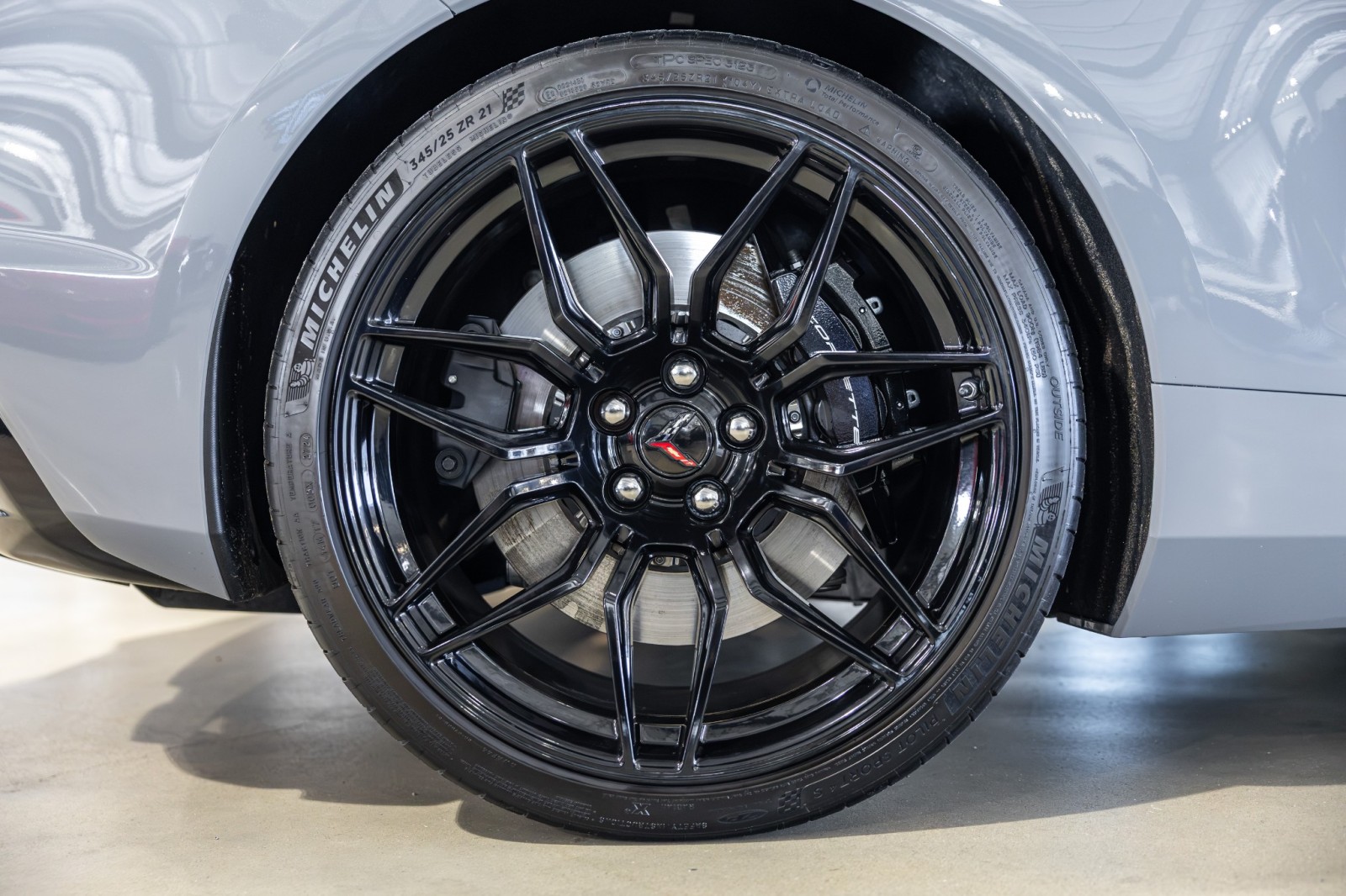 Used Car 2024 Chevrolet Corvette  3lz - Carbon Fiber Aero Package - Sea Wolf Gray Tricoat Paint - One Owner For Sale Under $130,000 In Boerne, Texas
