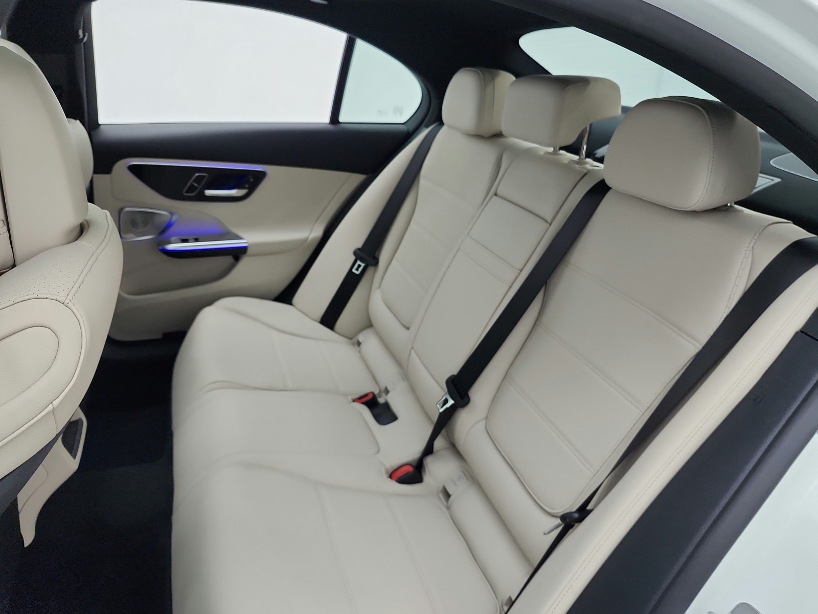 New 2026 Polar White Mercedes-Benz C 300 image 11