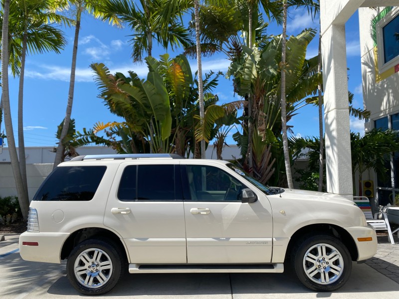 2007 Mercury Mountaineer SUV Premier 1 OWNER in ,