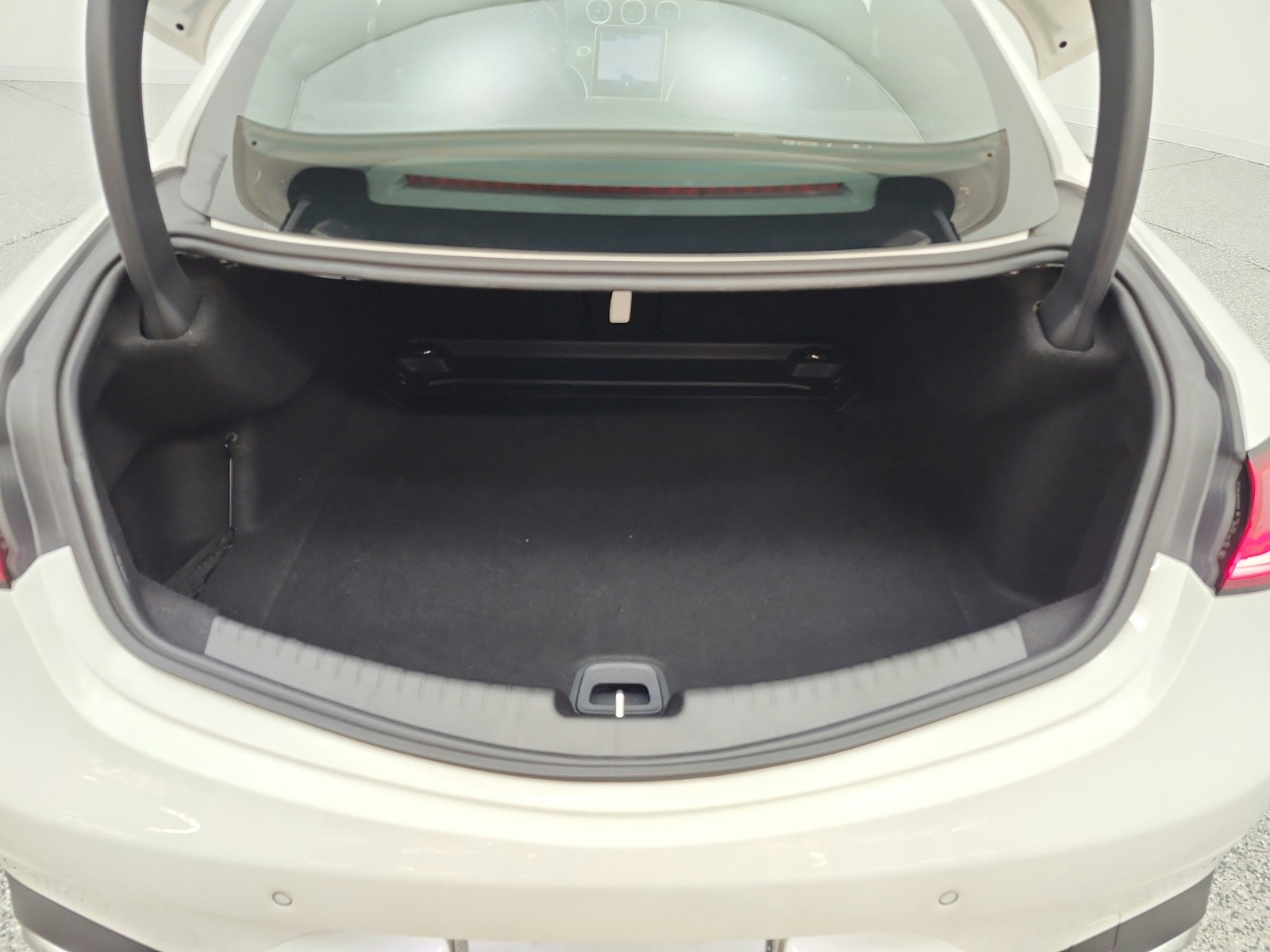 Certified Used 2024 Polar White Mercedes-Benz CLE 450 4MATIC® Coupe image 23