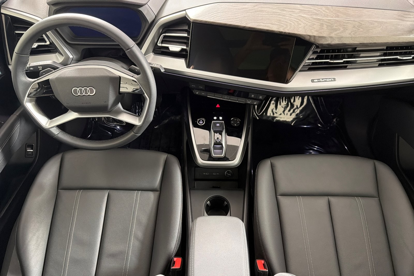 Certified Used 2025 Glacier White Metallic Audi Premium 45 RWD image 12