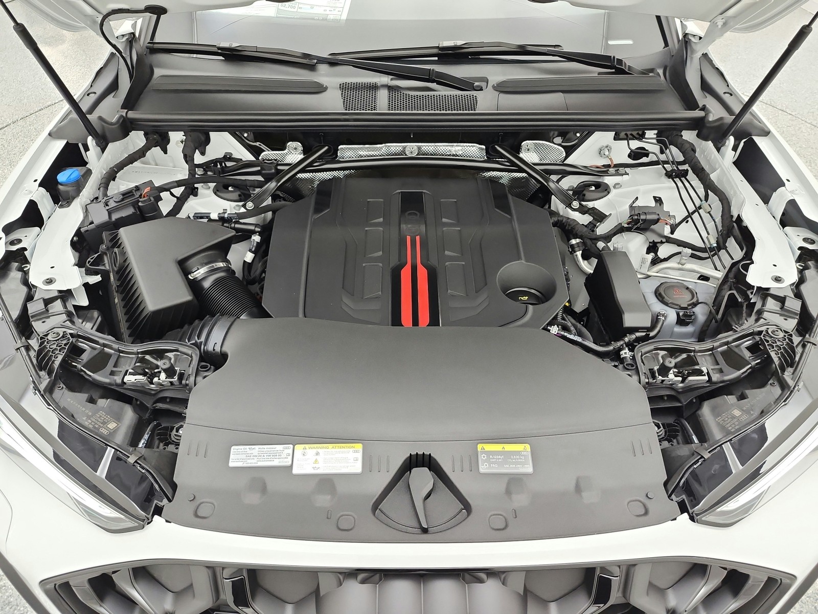 New 2026 Arkona White Audi Premium Plus 3.0 TFSI quattro image 12