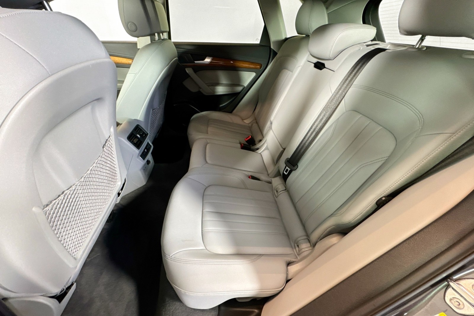 Used 2022 DAYTONA GRAY Audi S line Premium image 21