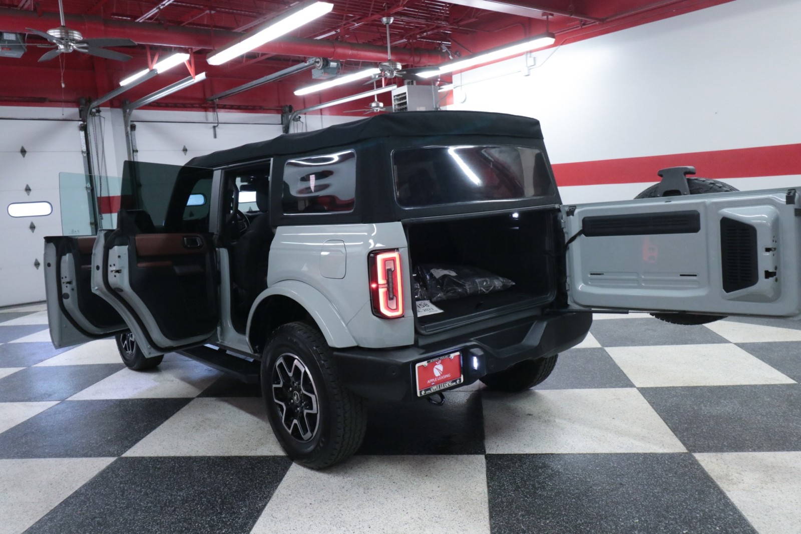Used Car 2022 Ford Bronco  Outer Banks For Sale Under $50,000 In Austin, Texas