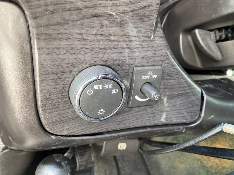2013 GMC SAVANA HI TOP CONVERSION HANDICAP LIFT LOW MILES 24,857 in , 