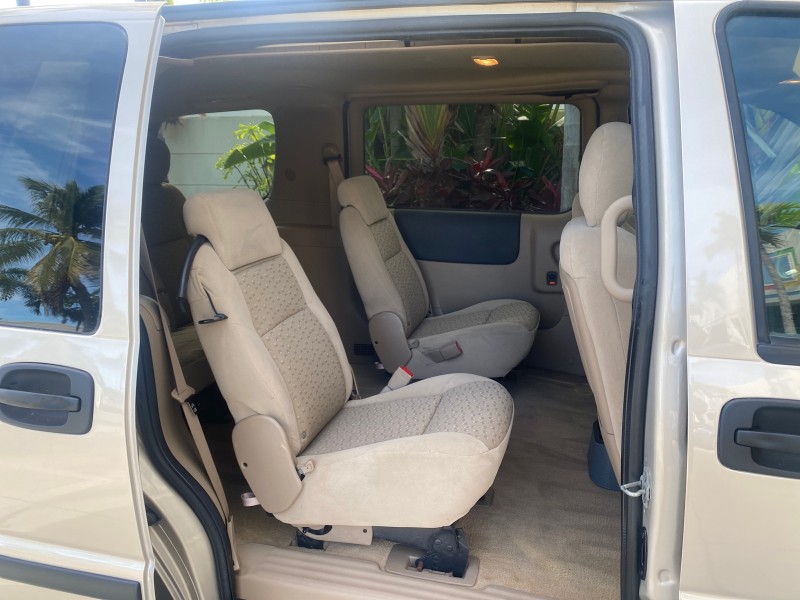 2007 Chevrolet Uplander LS LOW MILES 46,982 VAN in , 