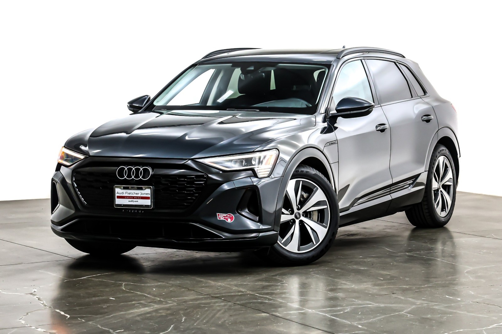 2024 Audi Q8 e-tron Premium quattro