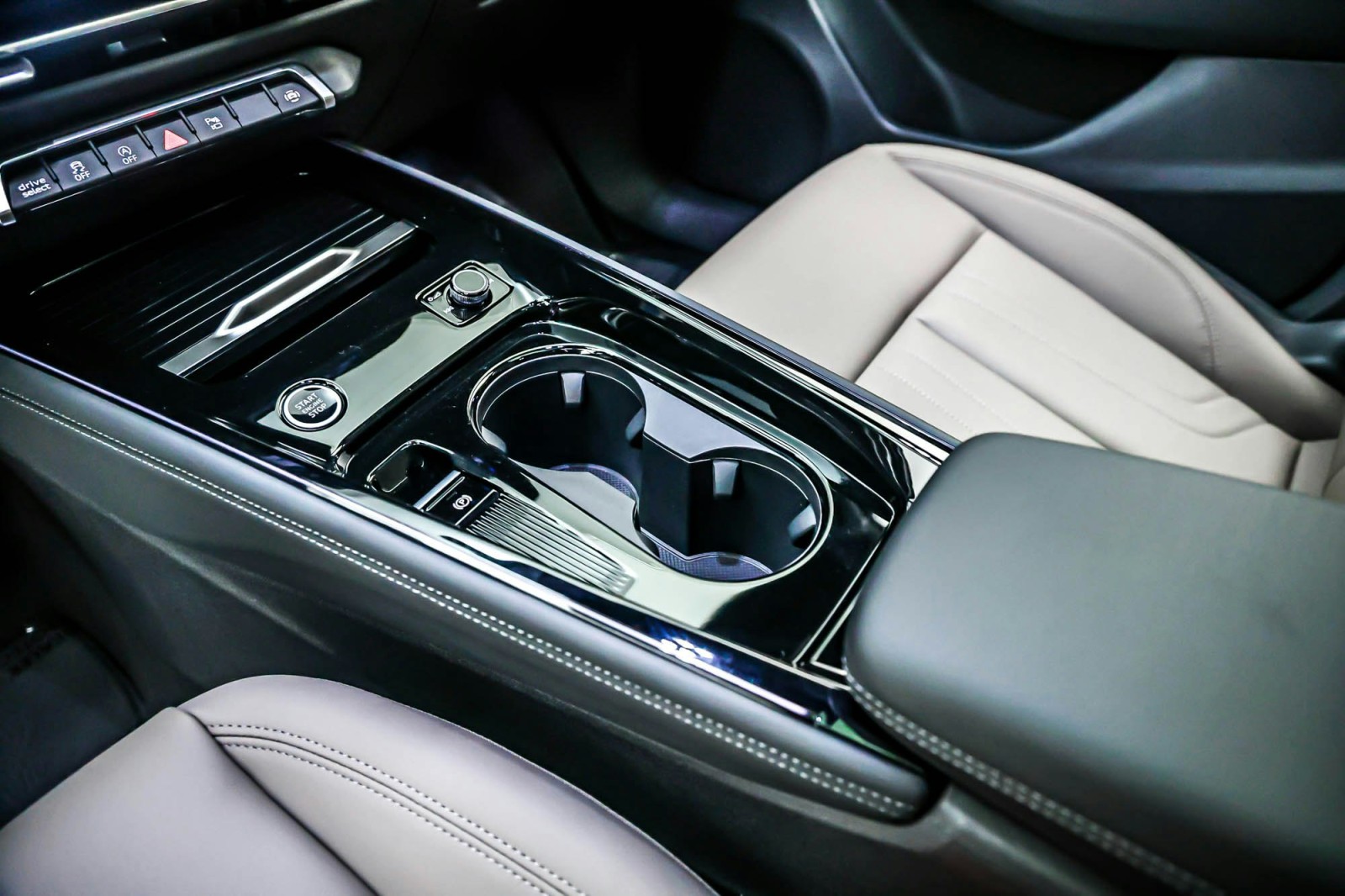 New 2026 Arrow Gray Pearl Effect Audi S line quattro image 14