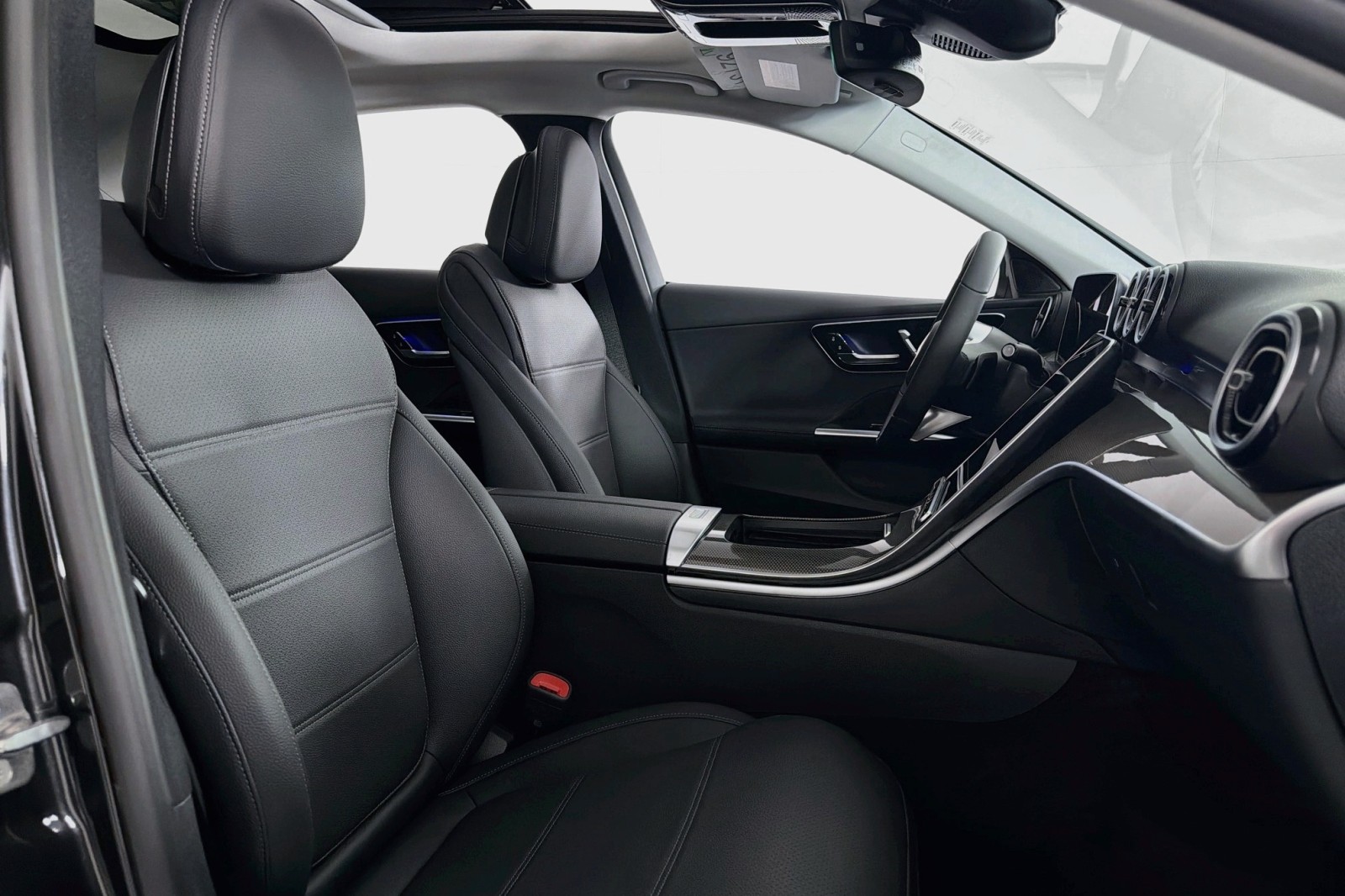 New 2026 Graphite Grey Metallic Mercedes-Benz C 300 Sedan image 6