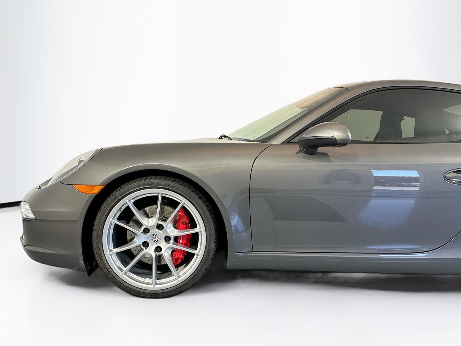 2015 Porsche 911 Carrera S 30