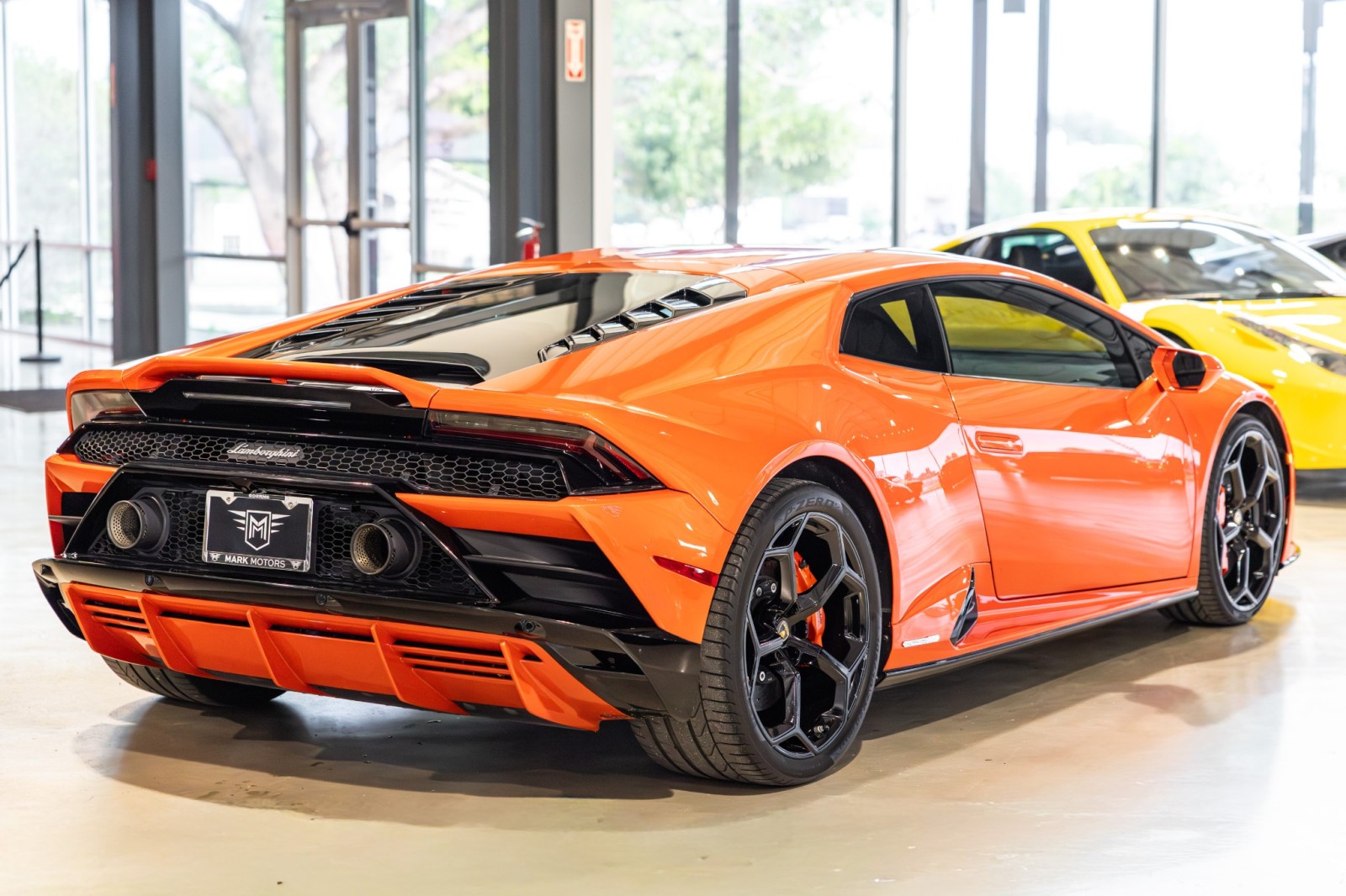 Used Car 2020 Lamborghini Huracan Evo  For Sale Under $290,000 In Boerne, Texas