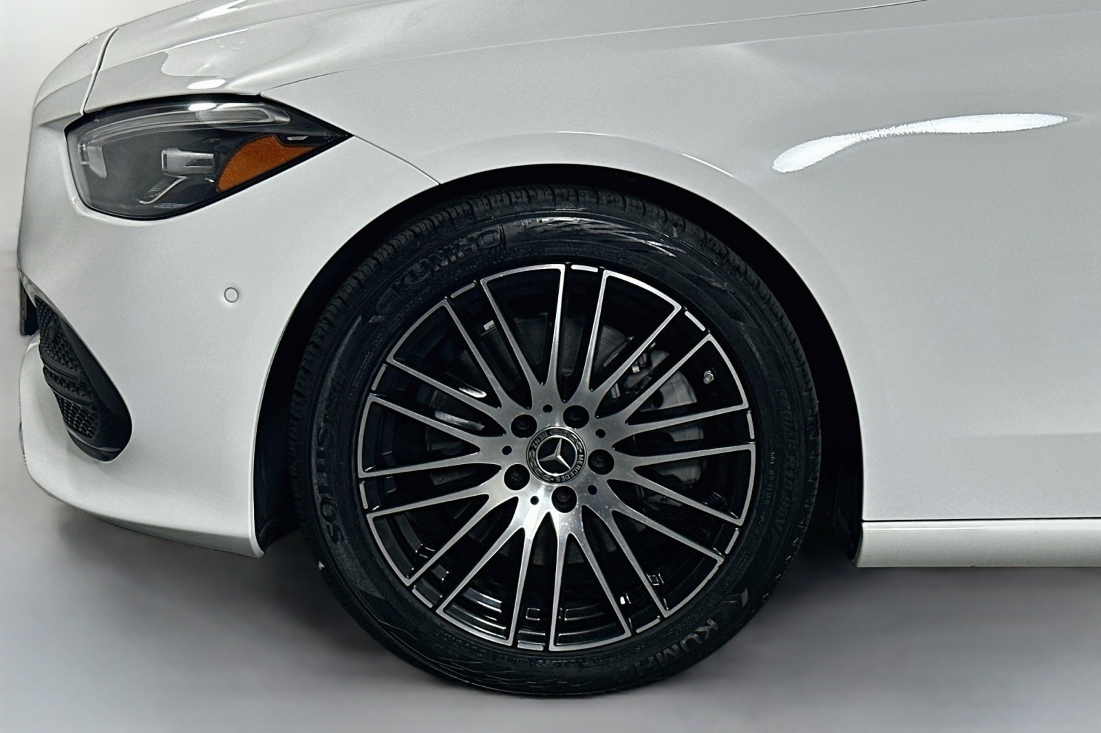 Used 2024 Polar White Mercedes-Benz C 300 image 12