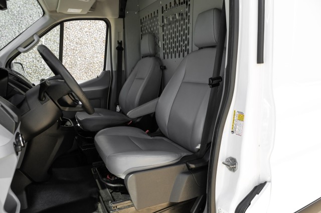 2019 Ford Transit Van  3