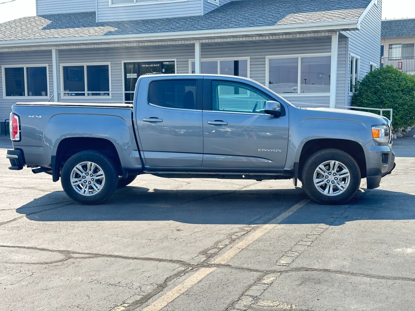 2020 GMC Canyon 4WD SLE 7