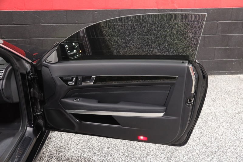 2014 Mercedes-Benz E 550 AMG Sport 2dr Coupe in , 