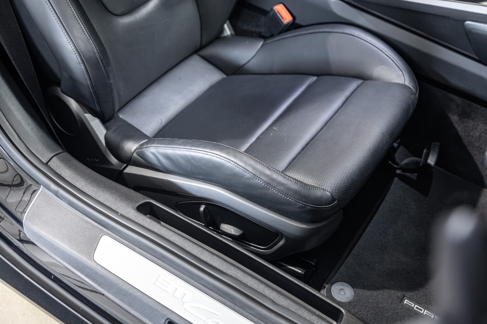 Used Car 2022 Porsche 911  Carrera For Sale Under $120,000 In Boerne, Texas