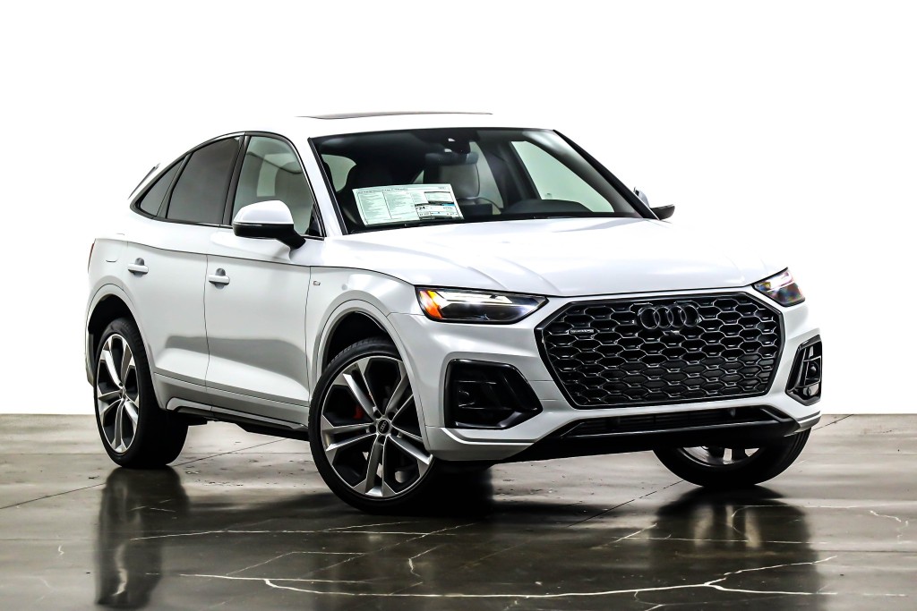 New 2025 Audi Q5 Sportback S line Premium Plus 45 TFSI quattro SUV in