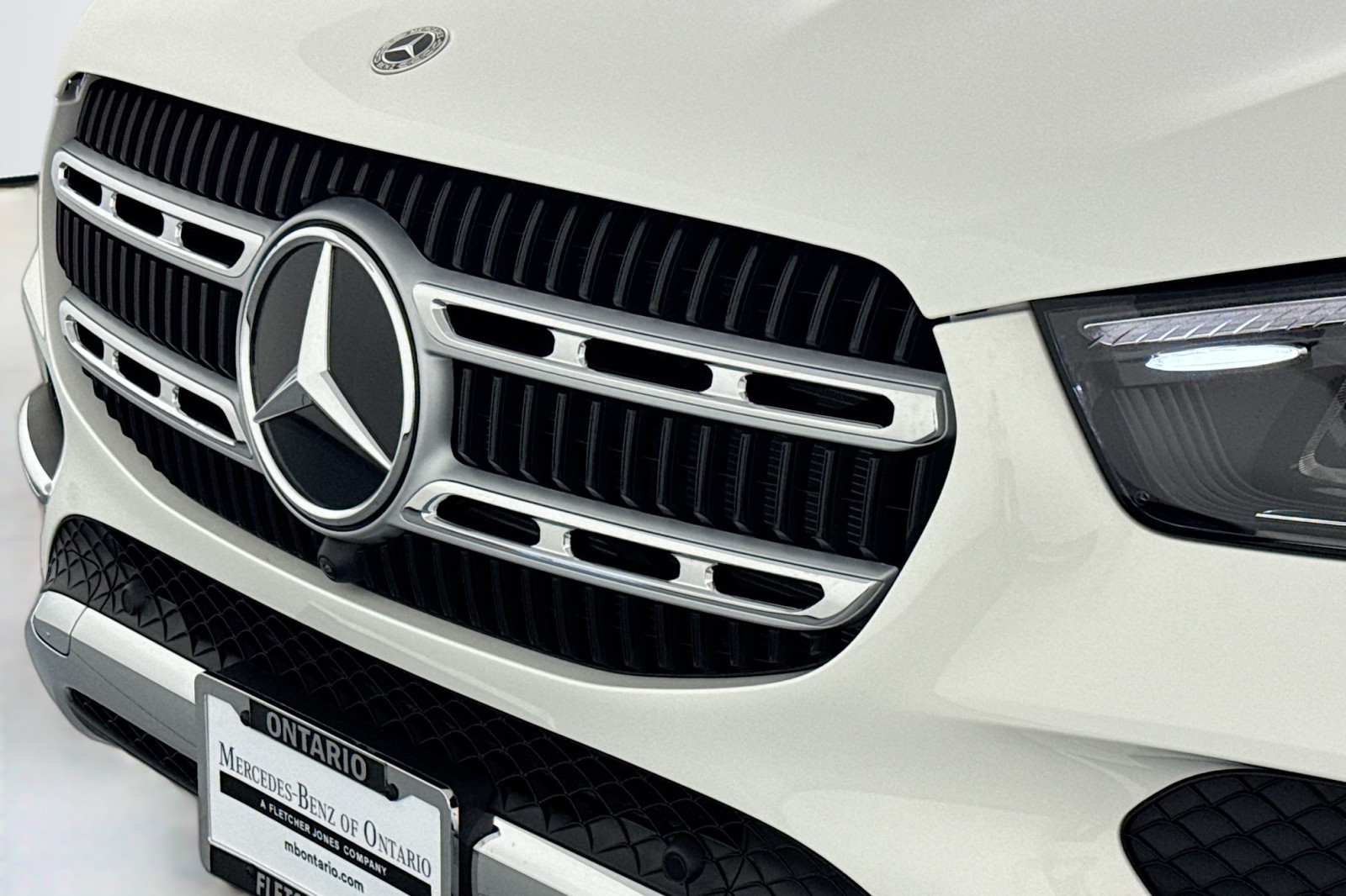New 2026 Polar White Mercedes-Benz GLE 350 SUV image 13