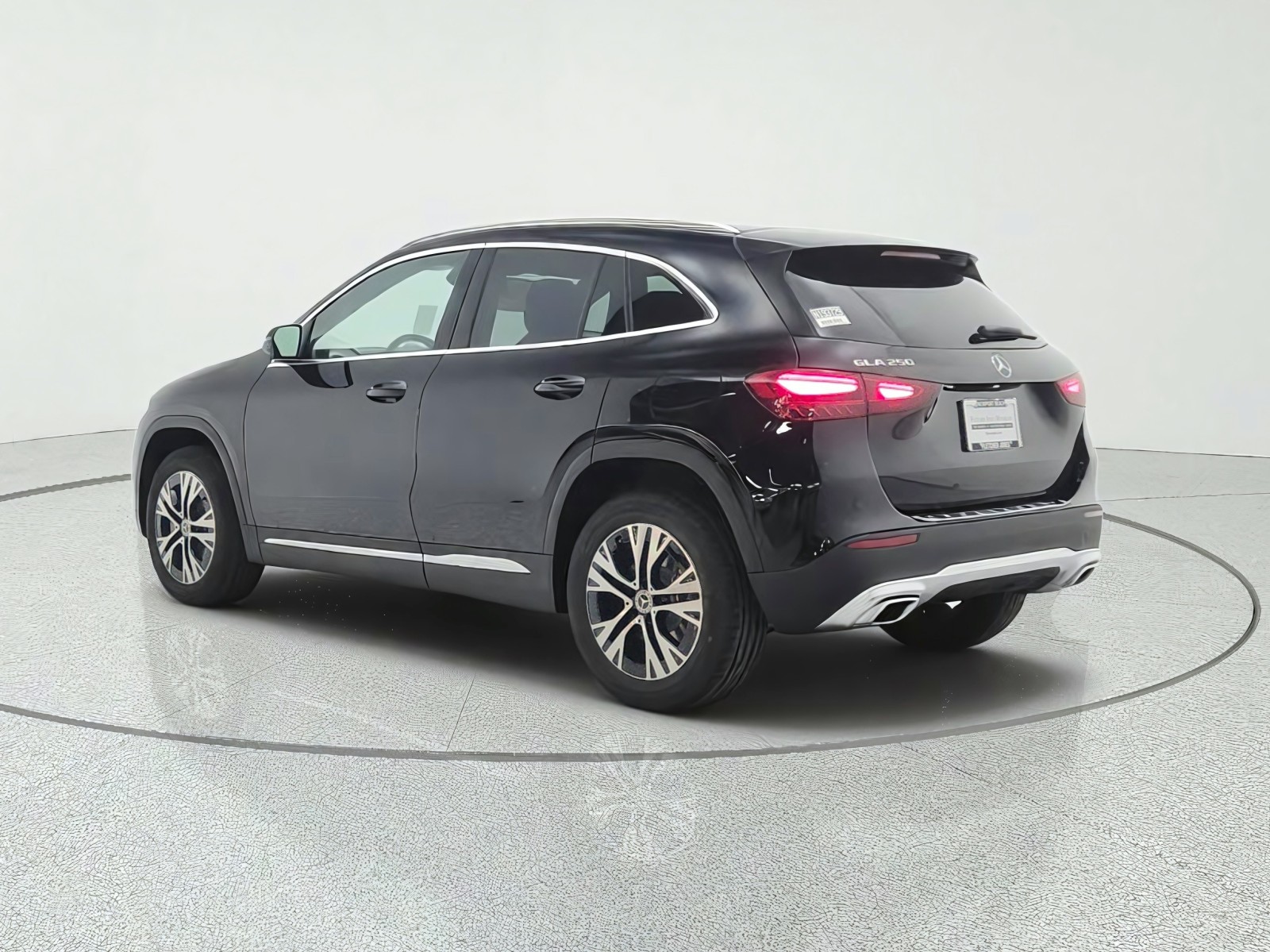 New 2026 Night Black Mercedes-Benz GLA 250 SUV image 7