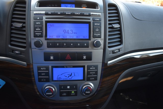 2011 Hyundai Santa Fe Keyless Entry Heated F/Seats Sunroof Bluetooth Infinity Sound $30,290 22