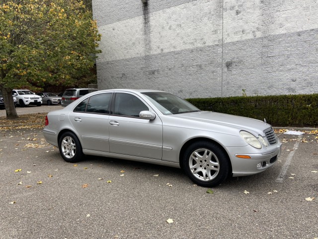 2003  E-Class 3.2L one owner clean carfax 84k miles in , 